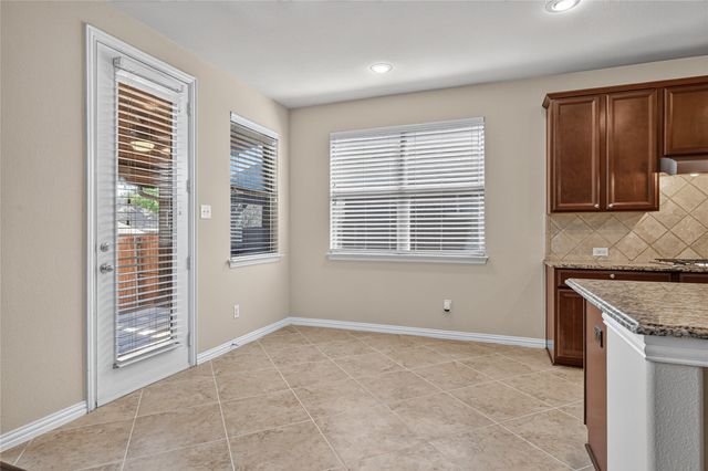 1049 Chickasaw Drive, Carrollton, TX 75010