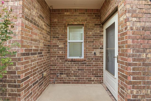 17142 Amarose Drive, Houston, TX 77090