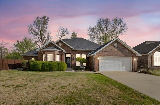 4103 W Easy Street, Rogers, AR 72756