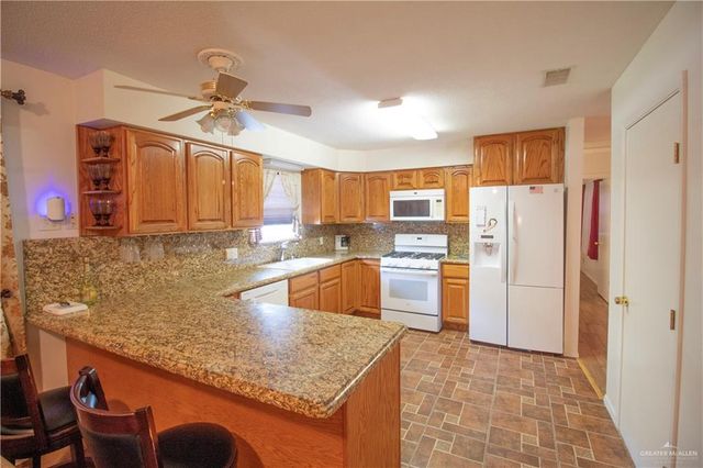 1035 La Costa Drive, Alamo, TX 78516
