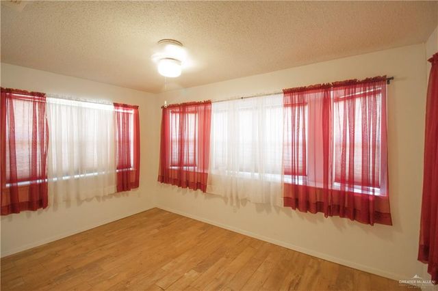 1035 La Costa Drive, Alamo, TX 78516