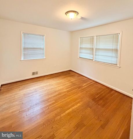 3125 N NOTTINGHAM ST, Arlington, VA 22207