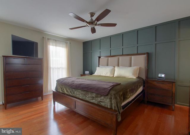 606 SHOWERS ST, Harrisburg, PA 17104