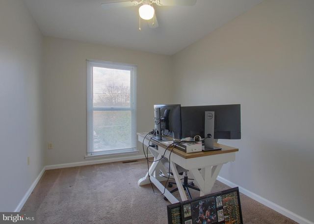 606 SHOWERS ST, Harrisburg, PA 17104