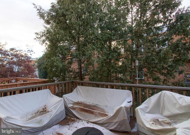 606 SHOWERS ST, Harrisburg, PA 17104