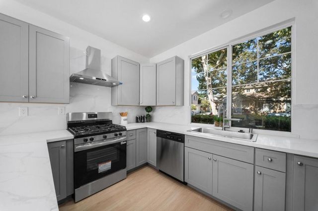 2216 Pettigrew Drive, San Jose, CA 95148