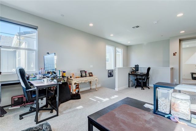 4240 S Crisanta Privado, Ontario, CA 91761