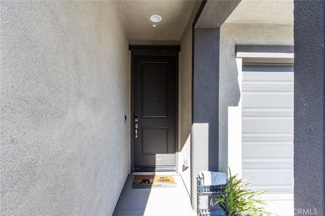 4240 S Crisanta Privado, Ontario, CA 91761