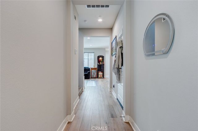 4240 S Crisanta Privado, Ontario, CA 91761