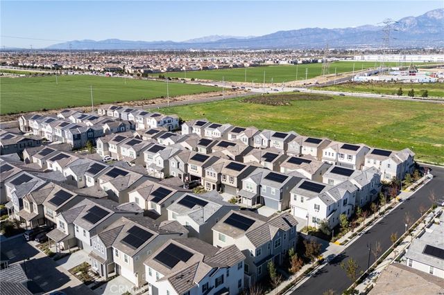 4240 S Crisanta Privado, Ontario, CA 91761