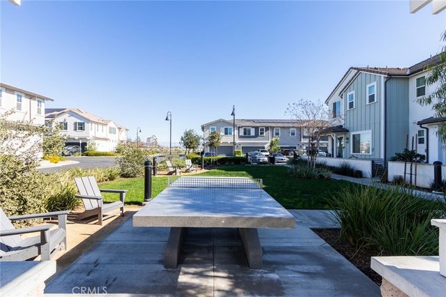 4240 S Crisanta Privado, Ontario, CA 91761