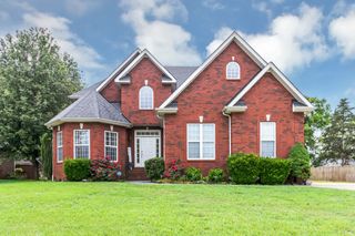3008 Beaufort St, Murfreesboro, TN 37127
