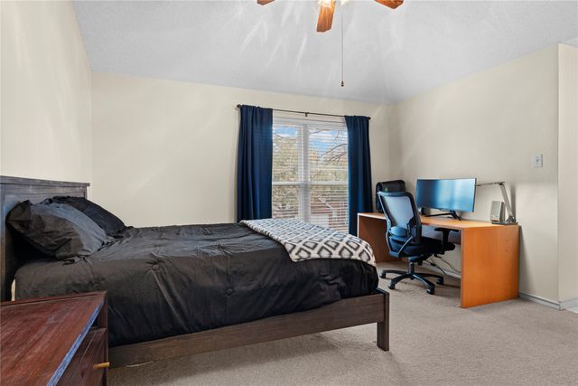 2400 Crest Park Drive, Arlington, TX 76006