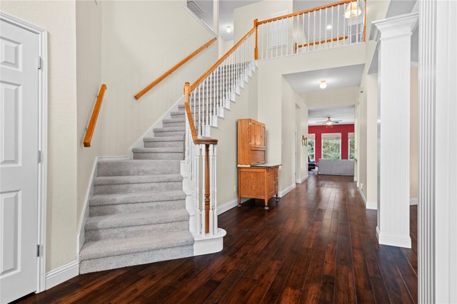 2400 Crest Park Drive, Arlington, TX 76006