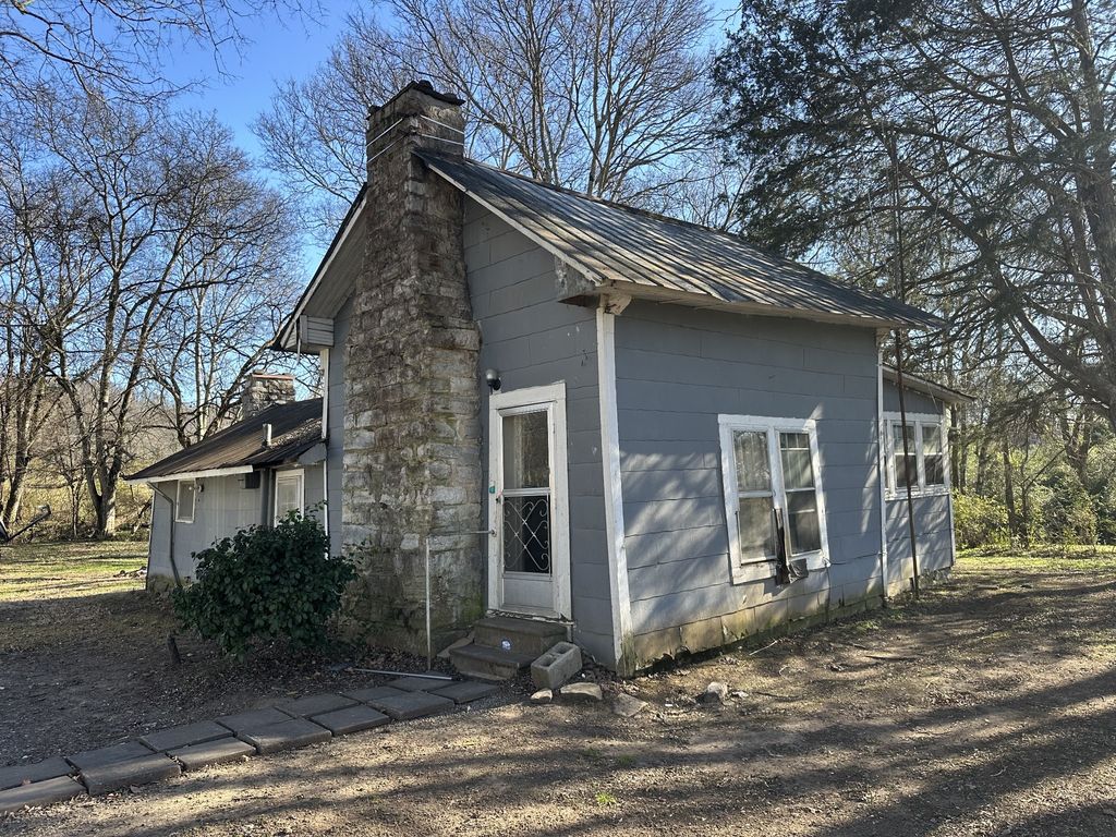 18 Brown Teal Rd, Petersburg, TN 37144