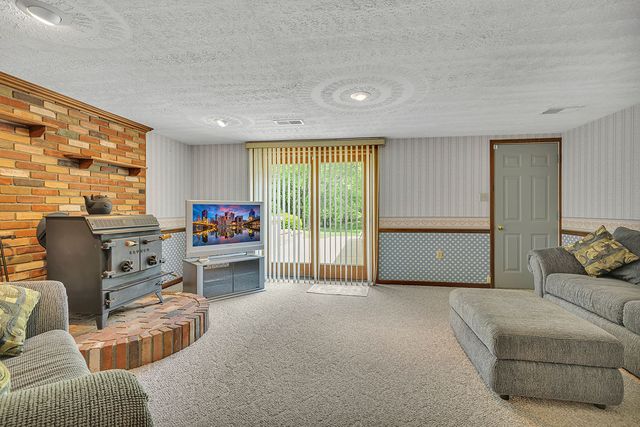 117 Birnesser DRIVE, Chippewa Twp, PA 15010