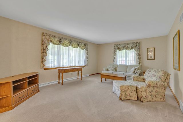 117 Birnesser DRIVE, Chippewa Twp, PA 15010