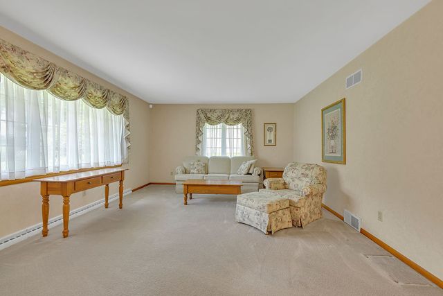 117 Birnesser DRIVE, Chippewa Twp, PA 15010