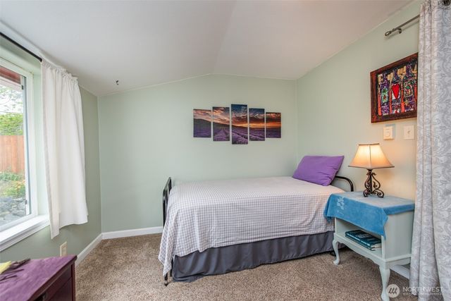 616 E Lopez Avenue, Port Angeles, WA 98362
