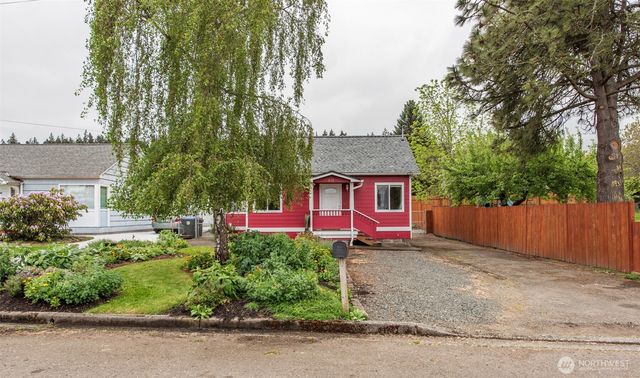 616 E Lopez Avenue, Port Angeles, WA 98362