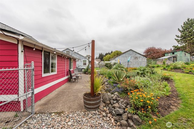 616 E Lopez Avenue, Port Angeles, WA 98362