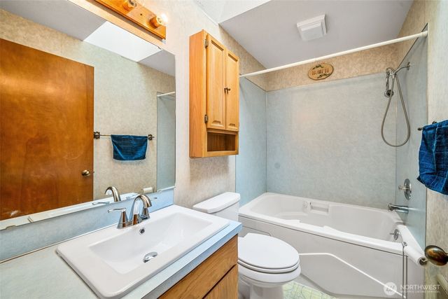 7718 Fairview Road SW, Olympia, WA 98512