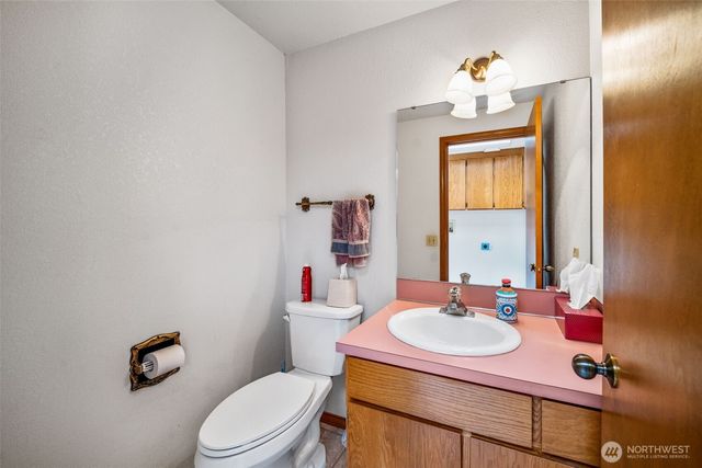 7718 Fairview Road SW, Olympia, WA 98512