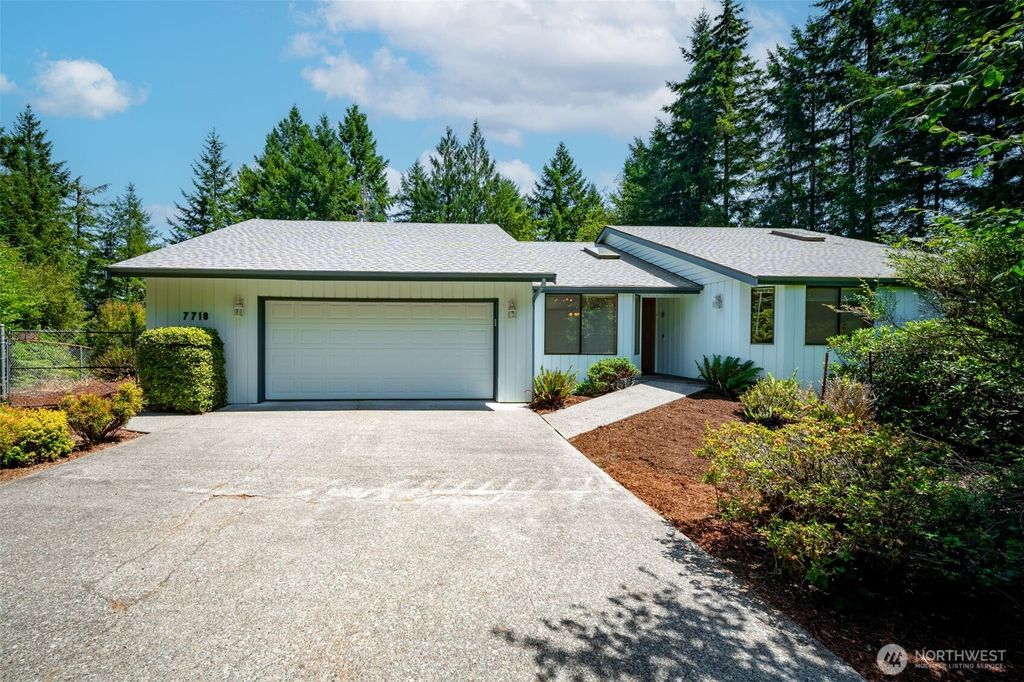 7718 Fairview Road SW, Olympia, WA 98512