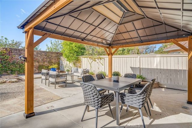 21 Rhode Island, Irvine, CA 92606