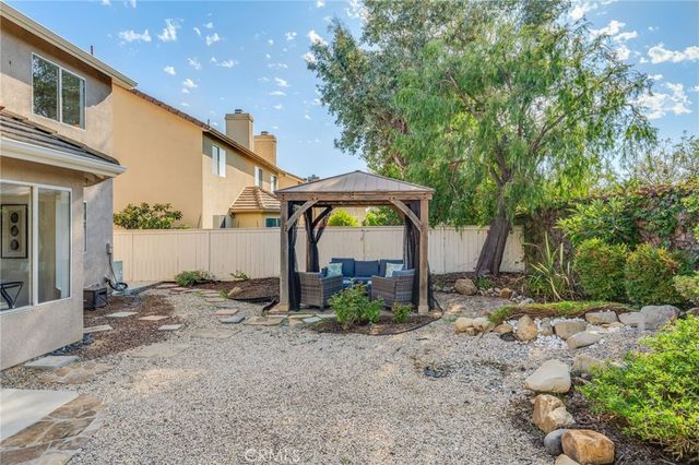 21 Rhode Island, Irvine, CA 92606