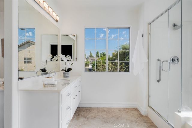 21 Rhode Island, Irvine, CA 92606