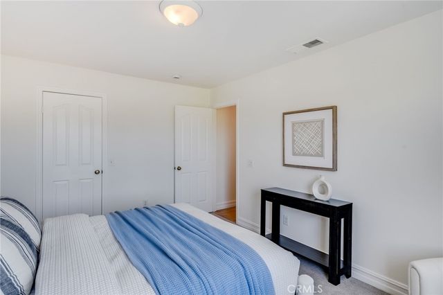21 Rhode Island, Irvine, CA 92606