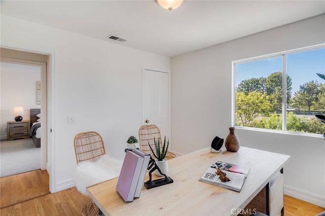 21 Rhode Island, Irvine, CA 92606