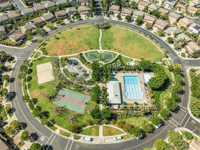 21 Rhode Island, Irvine, CA 92606