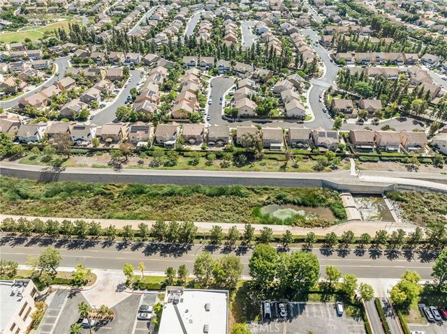 21 Rhode Island, Irvine, CA 92606
