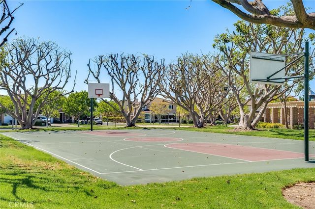 21 Rhode Island, Irvine, CA 92606