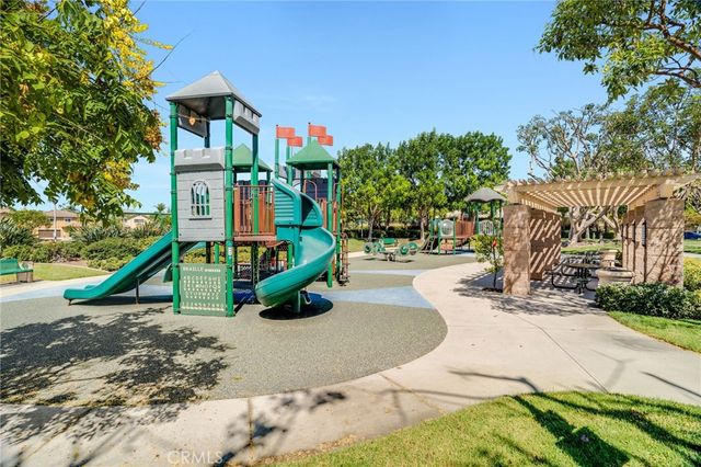 21 Rhode Island, Irvine, CA 92606