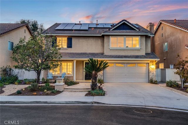 21 Rhode Island, Irvine, CA 92606