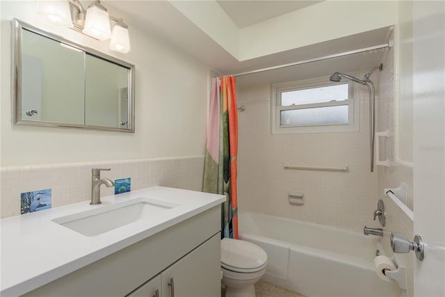2020 DOUGLAS AVENUE, Dunedin, FL 34698
