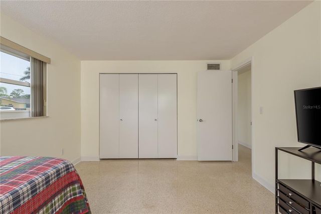 2020 DOUGLAS AVENUE, Dunedin, FL 34698