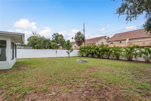 2020 DOUGLAS AVENUE, Dunedin, FL 34698