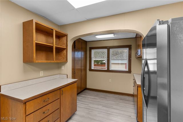 356 Laird Avenue SE, Warren, OH 44483