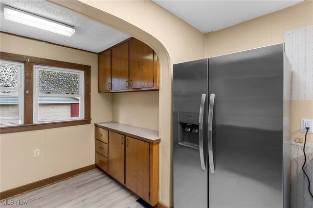 356 Laird Avenue SE, Warren, OH 44483