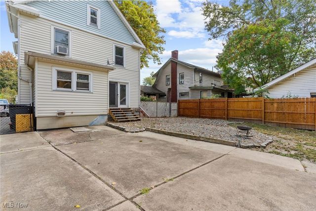 356 Laird Avenue SE, Warren, OH 44483