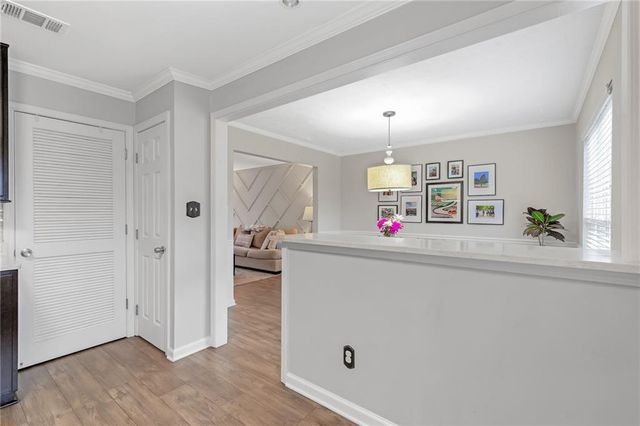 12 Surry County NW Place, Atlanta, GA 30318