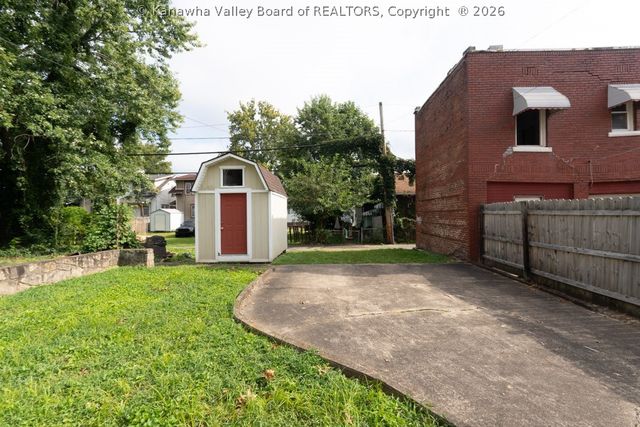 506 Grant Street, Charleston, WV 25302