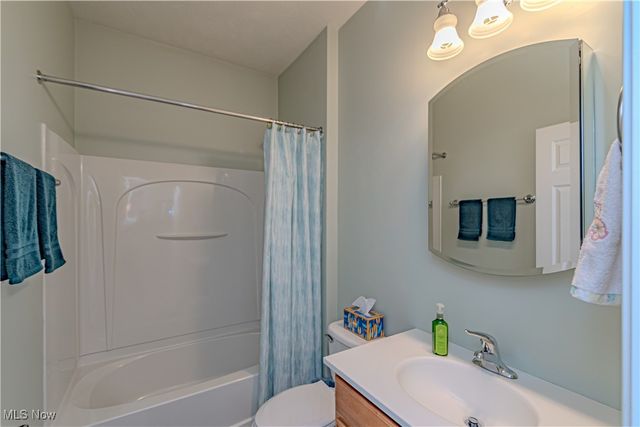 5446 Royal Brook Drive, Medina, OH 44256