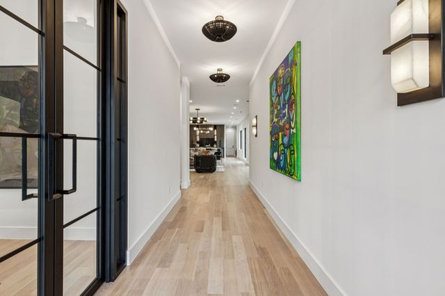 7707 Robin Road, Dallas, TX 75209