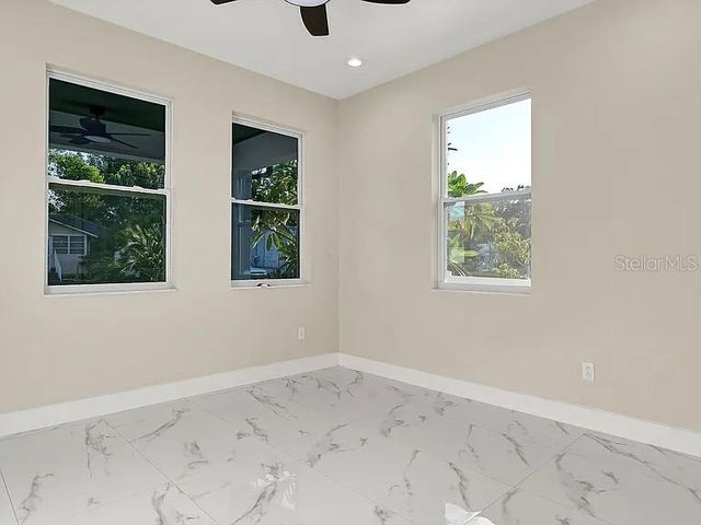 2839 60TH AVENUE N, St Petersburg, FL 33714