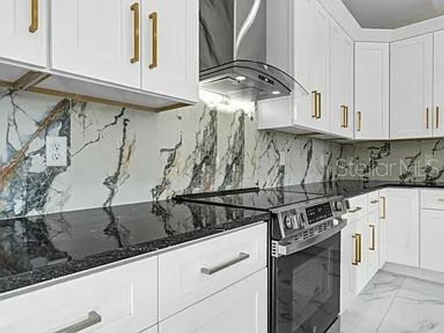 2839 60TH AVENUE N, St Petersburg, FL 33714